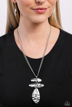Load image into Gallery viewer, Monochromatic Model Necklace by Paparazzi Accessories
