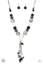 Load image into Gallery viewer, Break a Leg Necklace by Paparazzi Accessories (Blockbuster)
