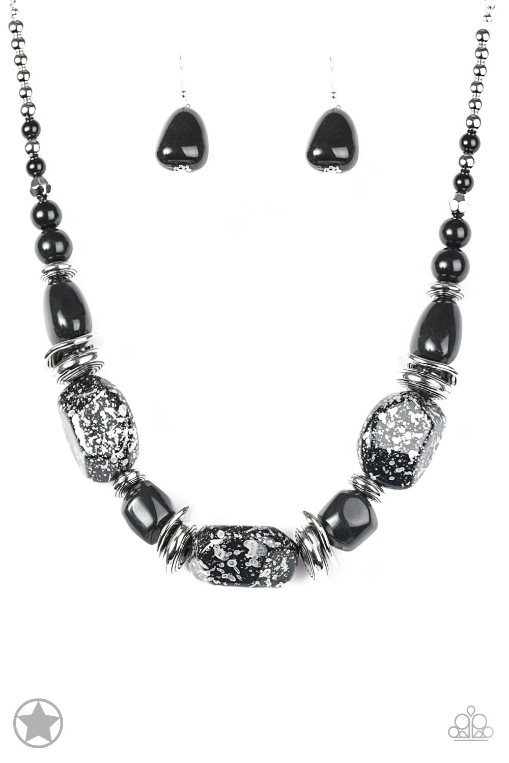 In Good Glazes Necklace by Paparazzi Accessories (Blockbuster)